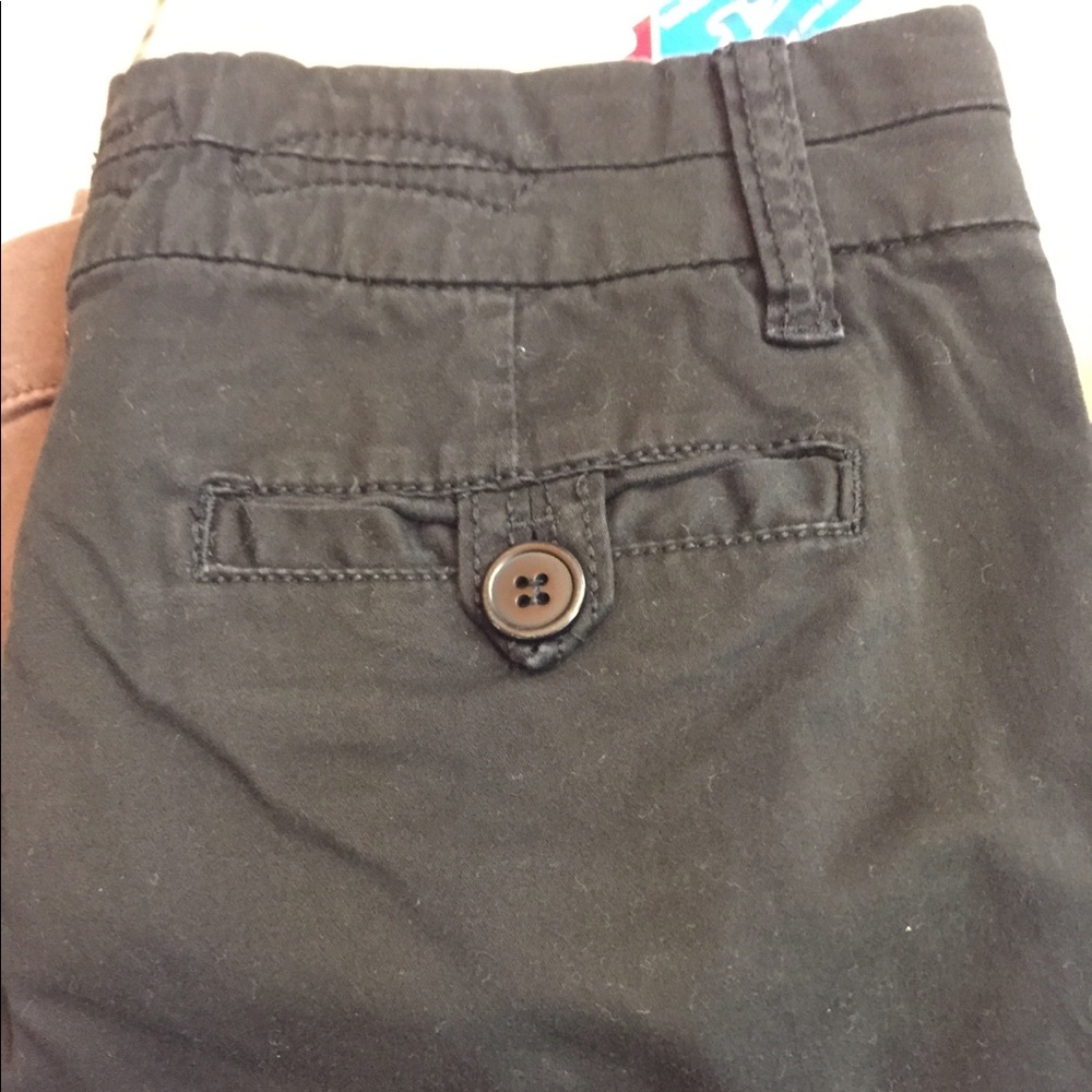 Shorts - Picture 4 of 4
